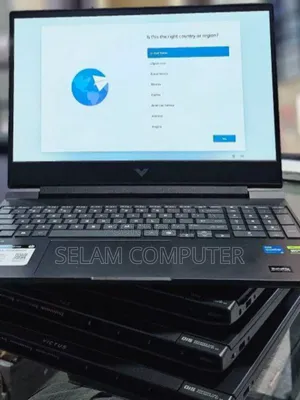 Photo - New Laptop Apple MacBook Pro 2019 32GB Intel Core I9 SSD 512GB