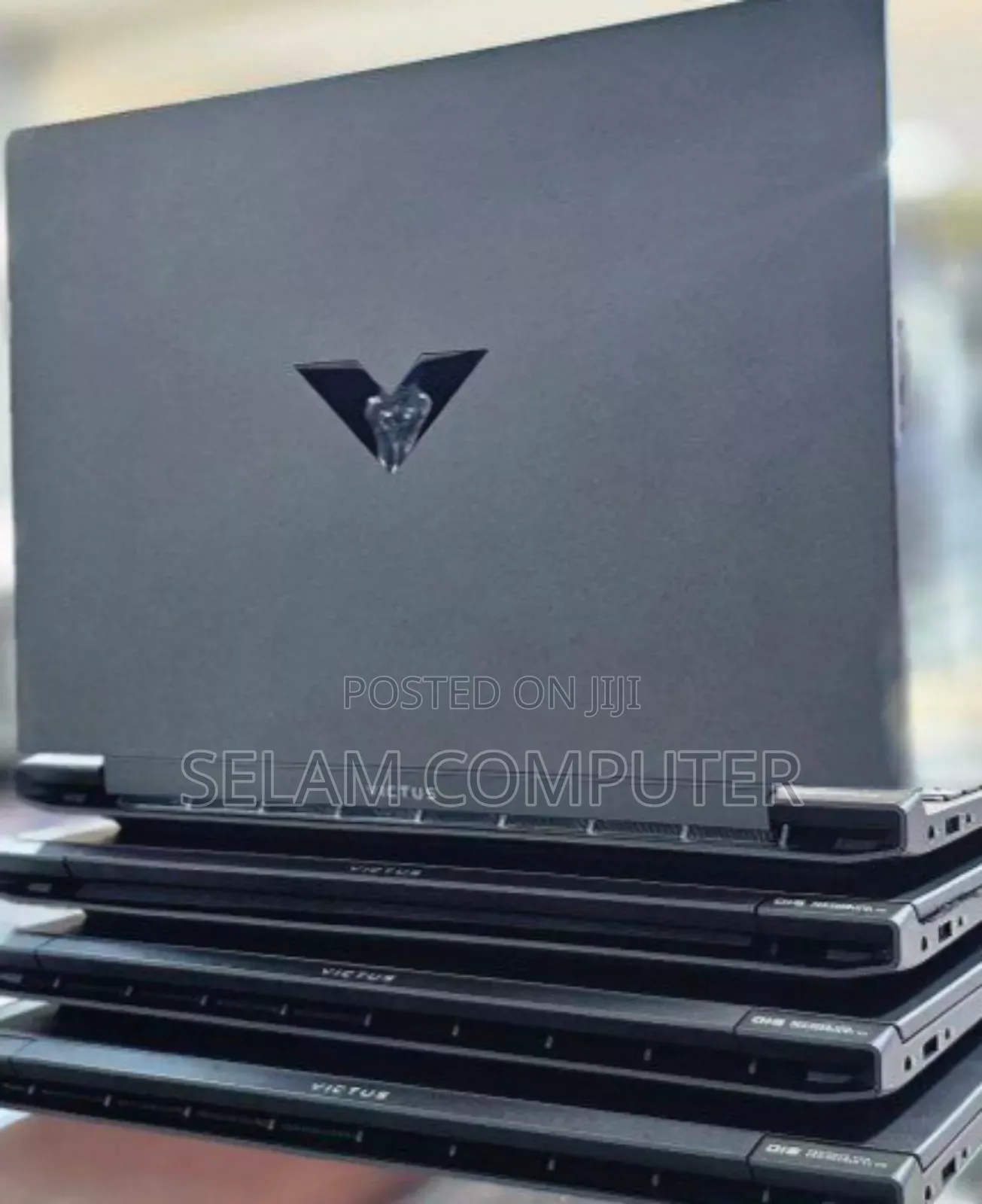 New Laptop Apple MacBook Pro 2019 32GB Intel Core I9 SSD 512GB