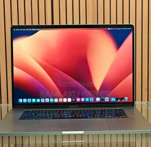 New Laptop Apple MacBook Pro 2019 16GB Intel Core I7 SSD 512GB
