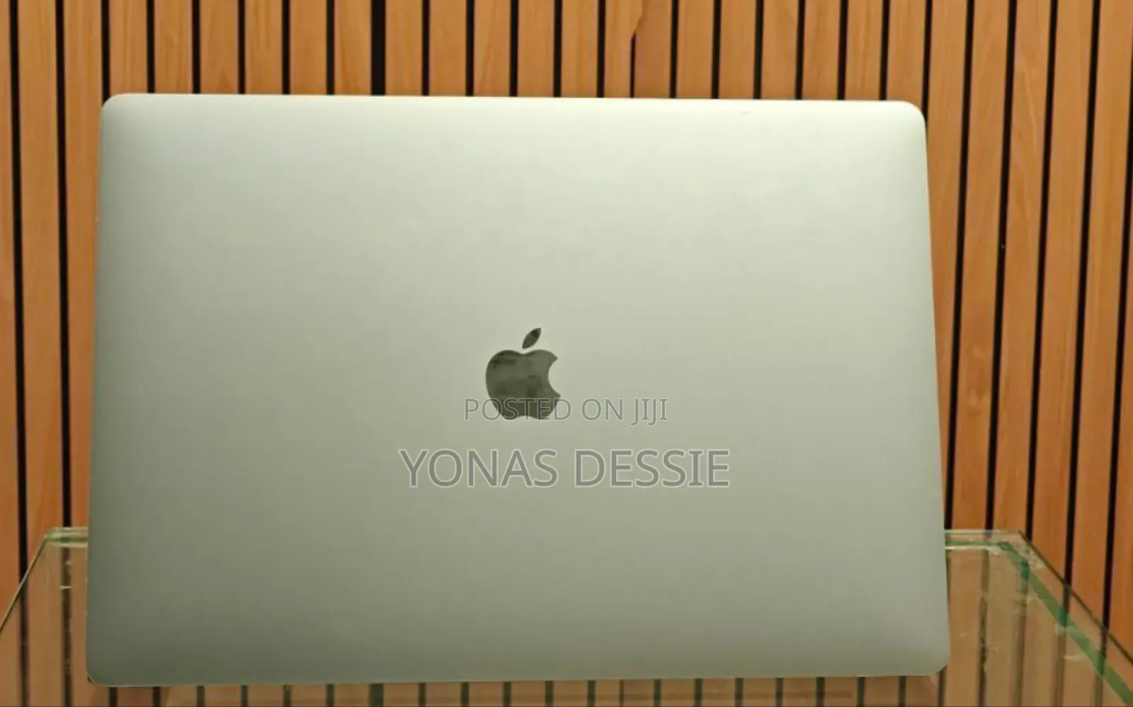 New Laptop Apple MacBook Pro 2019 16GB Intel Core I7 SSD 512GB
