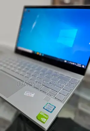 New Laptop HP Envy X360 8GB AMD Ryzen 7 SSD 512GB