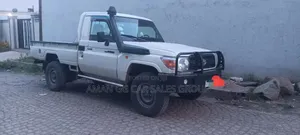 Toyota Land Cruiser 2008 White