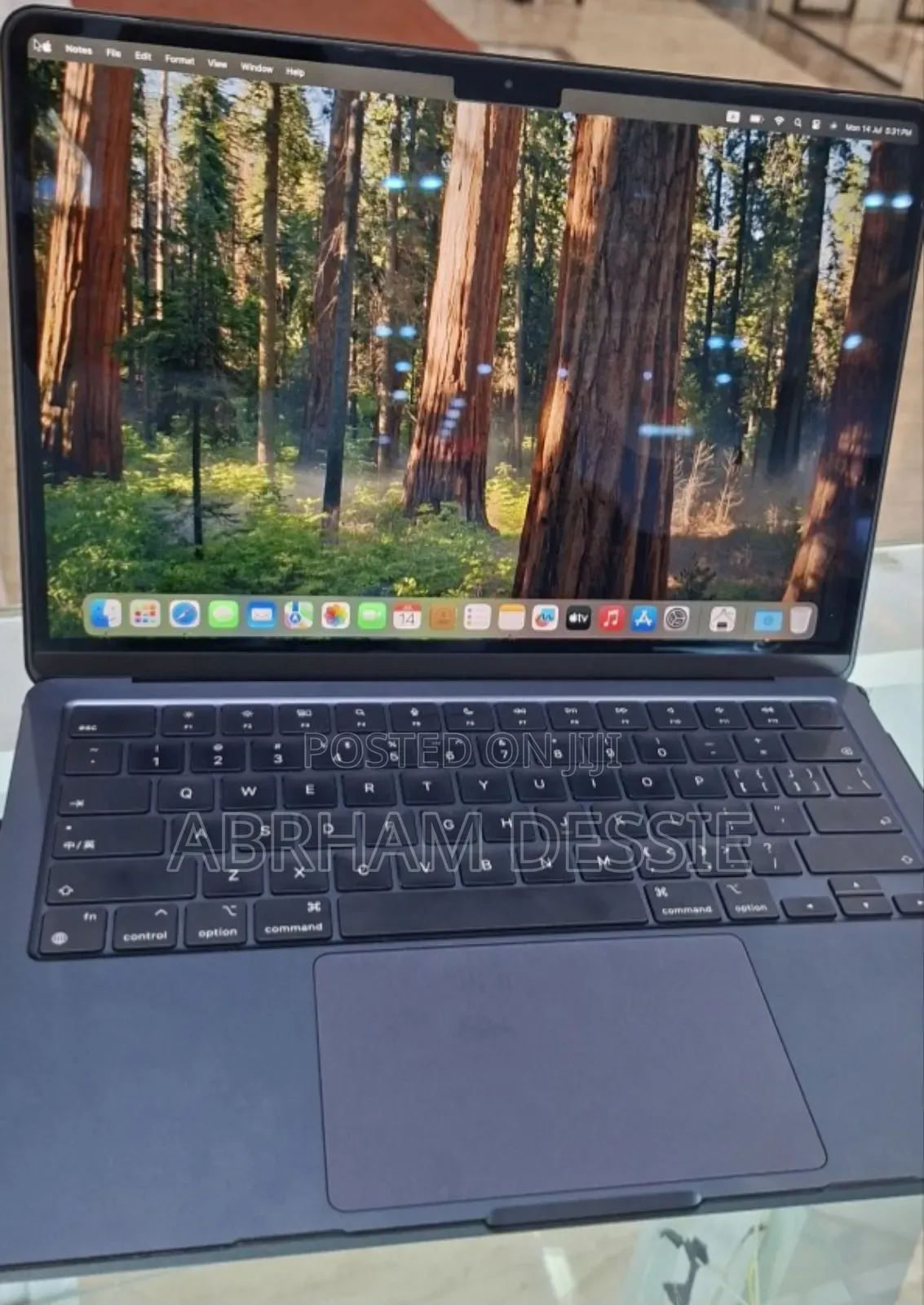 New Laptop Apple MacBook Air 2022 M2 8GB Apple M2 SSD 256GB