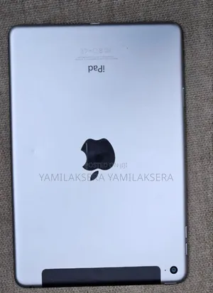 Photo - Apple iPad 10.2 (2021) 128 GB Silver