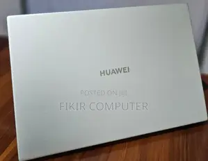 New Laptop Huawei MateBook HZ-W19 8GB Intel Core I5 SSD 512GB