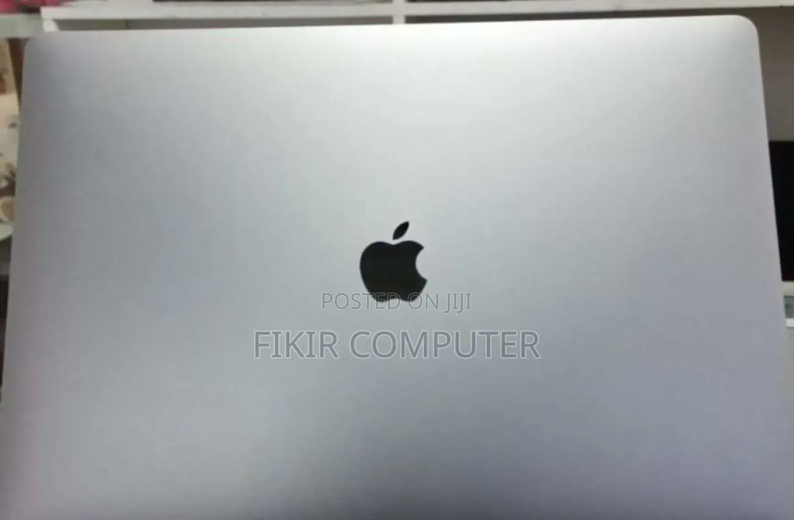 New Laptop Apple MacBook Pro 2019 32GB Intel Core I9 SSD 512GB