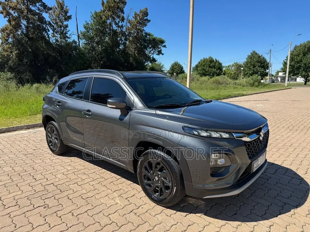 New Suzuki Fronx 2025 Gray
