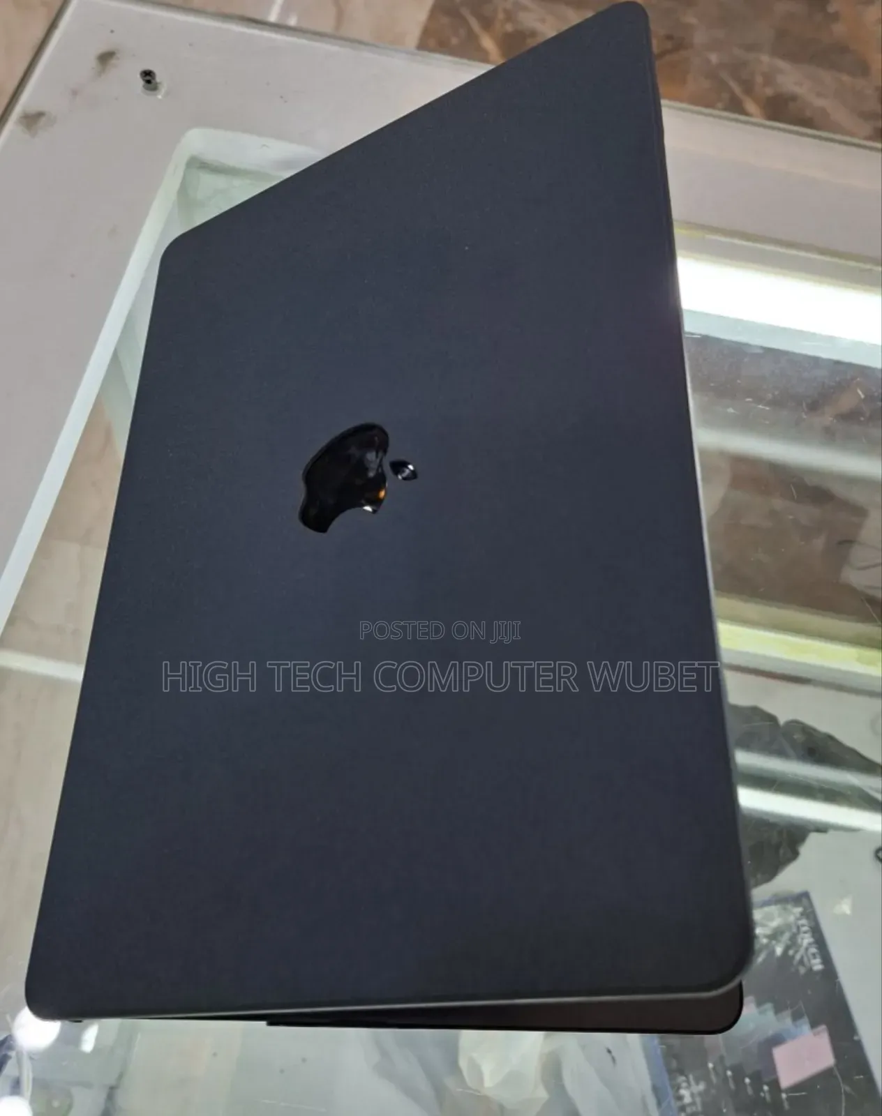 New Laptop Apple MacBook Air 2022 M2 8GB Intel Core M2 SSD 256GB