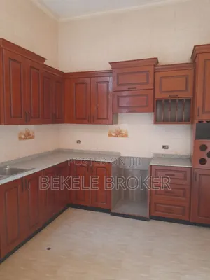 Furnished 5bdrm Villa in ቪለ, Bole for sale