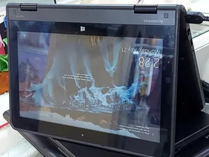 Photo - New Laptop Lenovo Yoga 11e 4GB Intel Celeron SSD 500GB