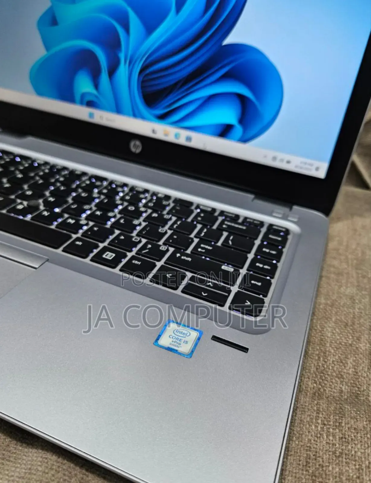 New Laptop HP EliteBook 840 G3 8GB Intel Core I5 SSHD (Hybrid) 1.5T