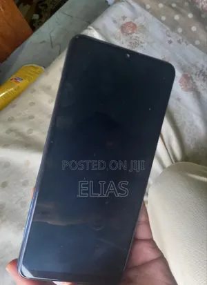 Photo - Samsung Galaxy M32 128 GB Blue