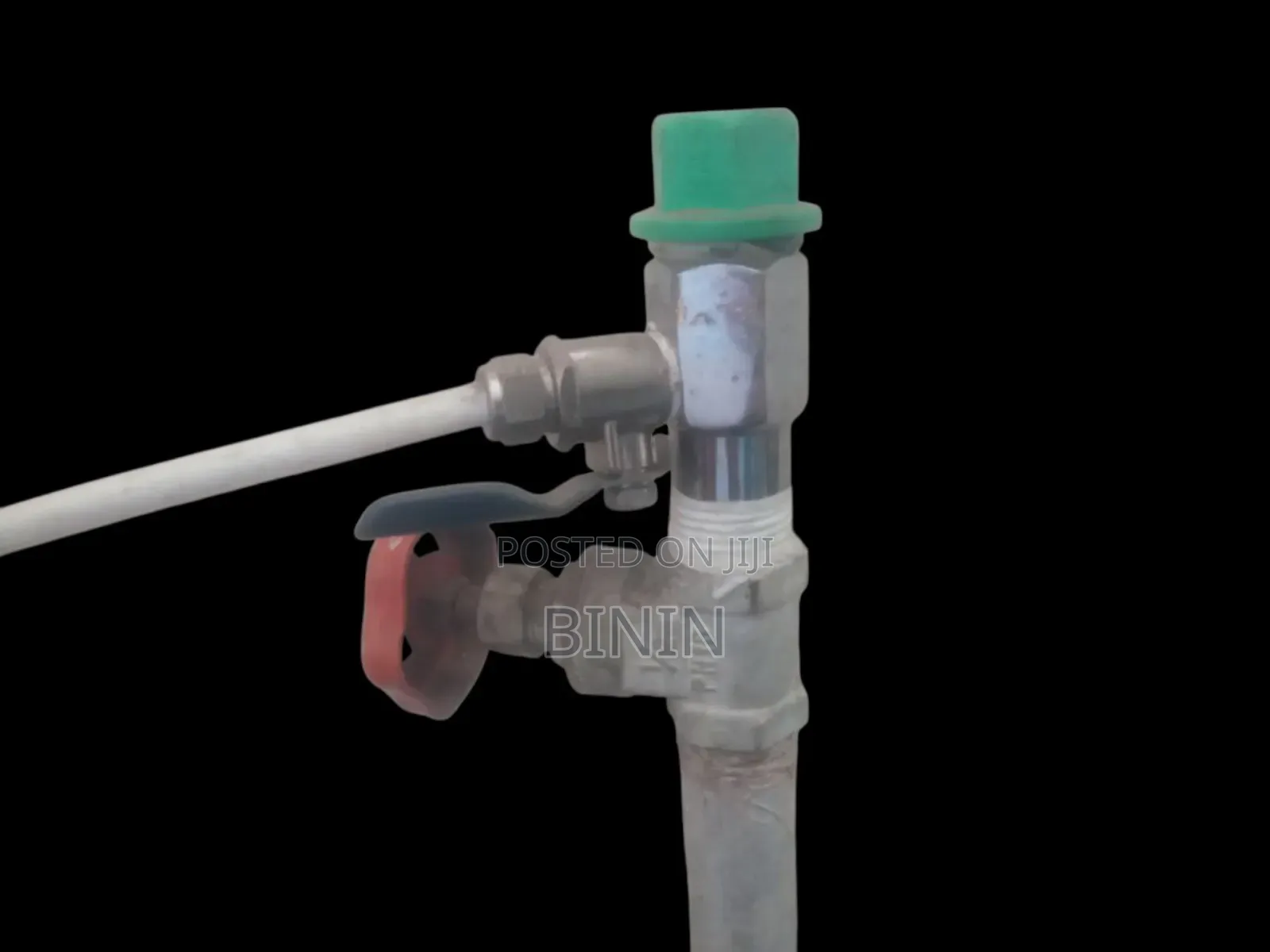 Water Dispensers ቧንቧ ዉሀ ማጣሪያ