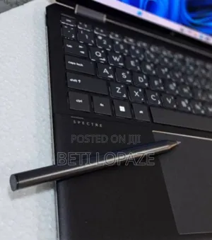 New Laptop HP Spectre X360 16GB Intel Core I7 SSD 1T