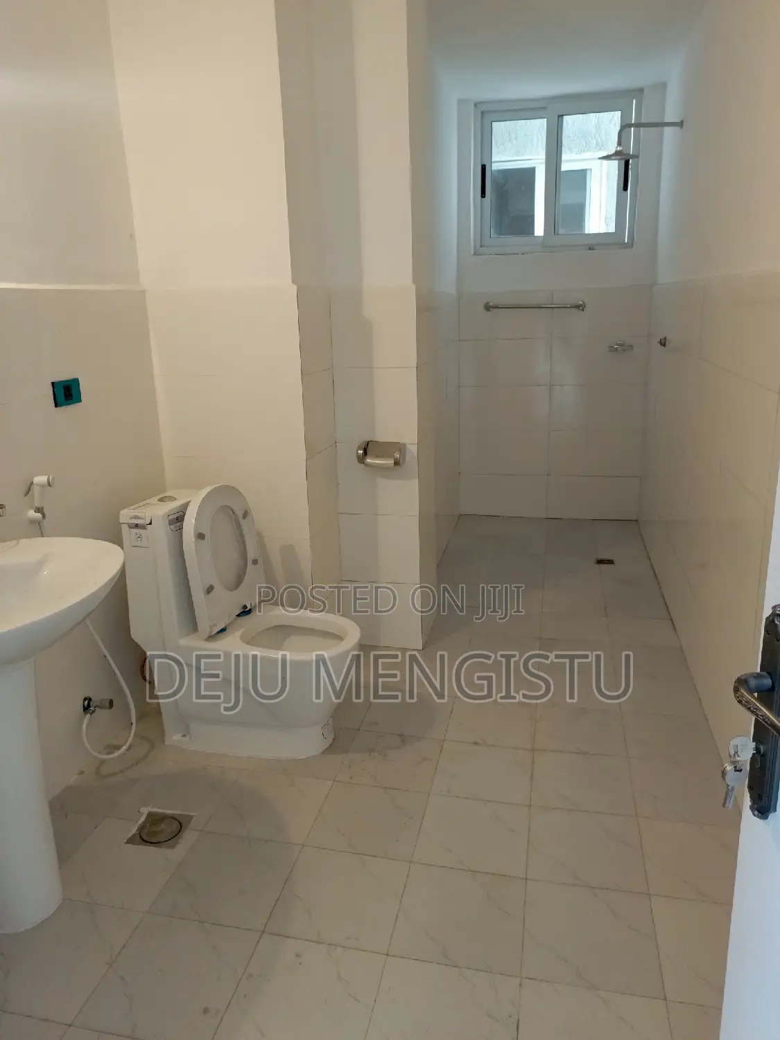 4bdrm Apartment in ሰባ ሁለት, Bole for rent