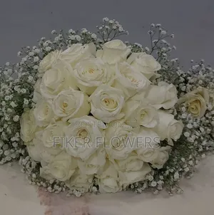 Photo - Bride and Bridesmaid Flower የሙሽራና የሚዜ አበባ