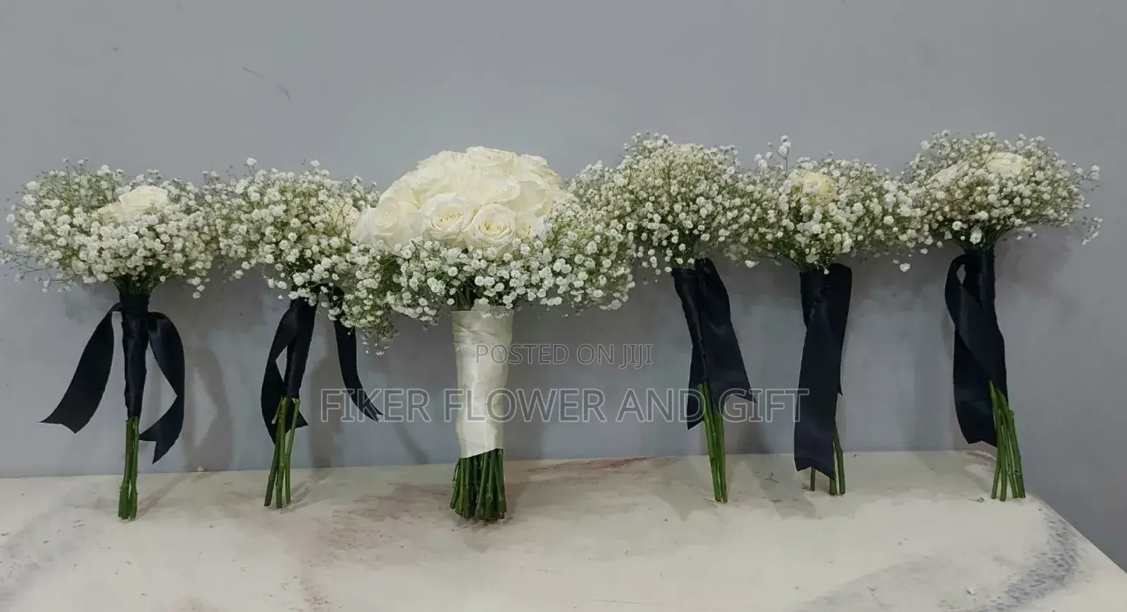 Bride and Bridesmaid Flower የሙሽራና የሚዜ አበባ