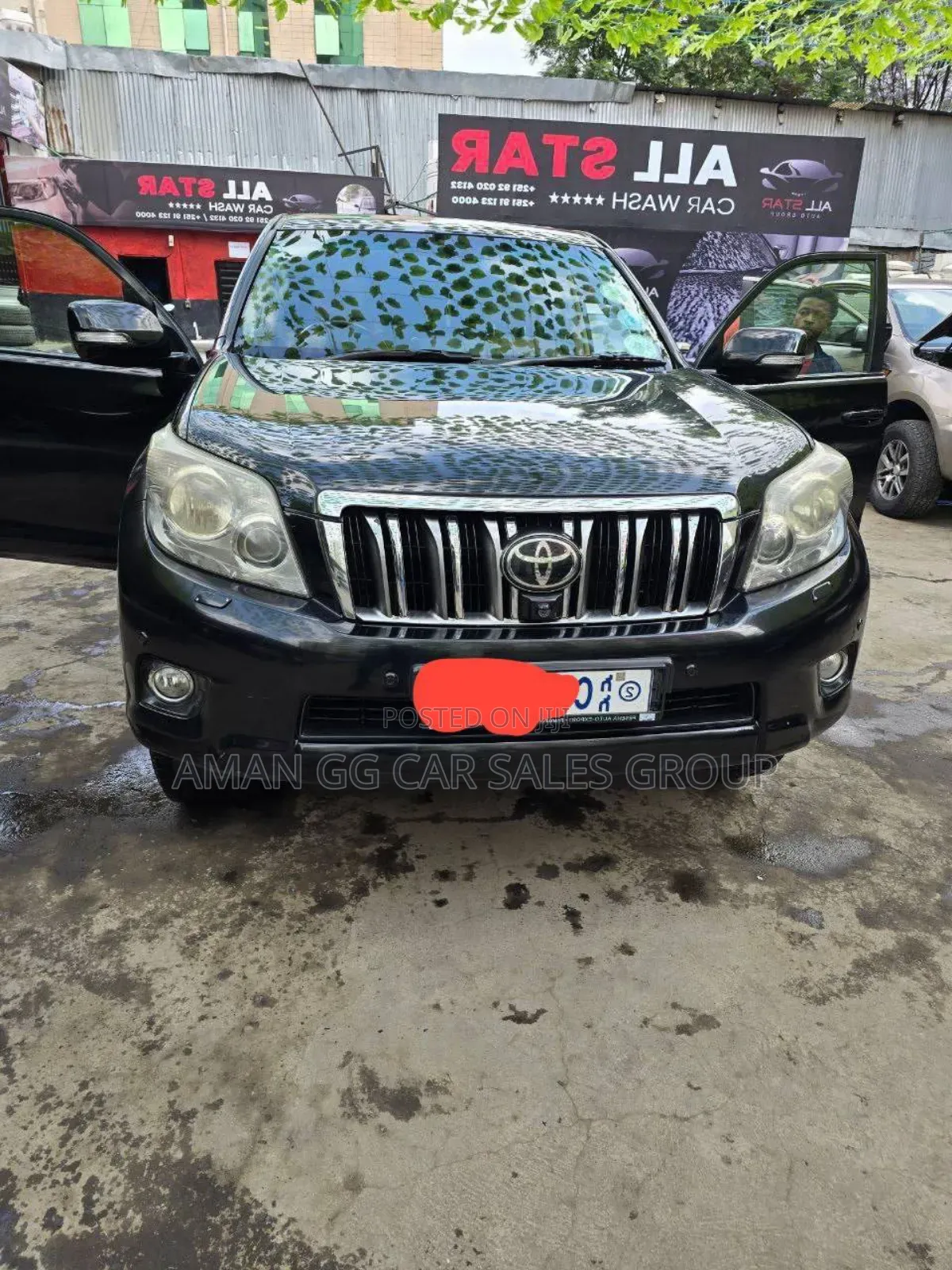 Toyota Land Cruiser 2012 Black