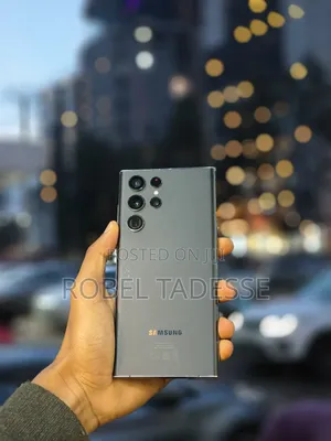 Photo - Samsung Galaxy S22 Ultra 256 GB Black