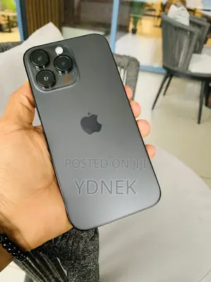 Photo - Apple iPhone 14 Pro Max 128 GB Black