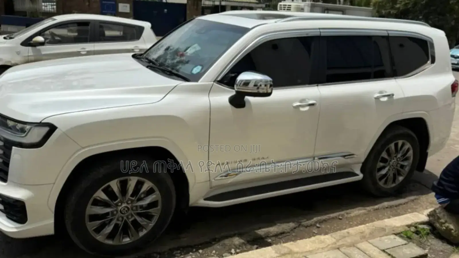 Toyota Land Cruiser 2023 White