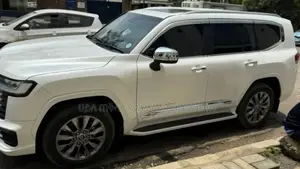 Toyota Land Cruiser 2023 White