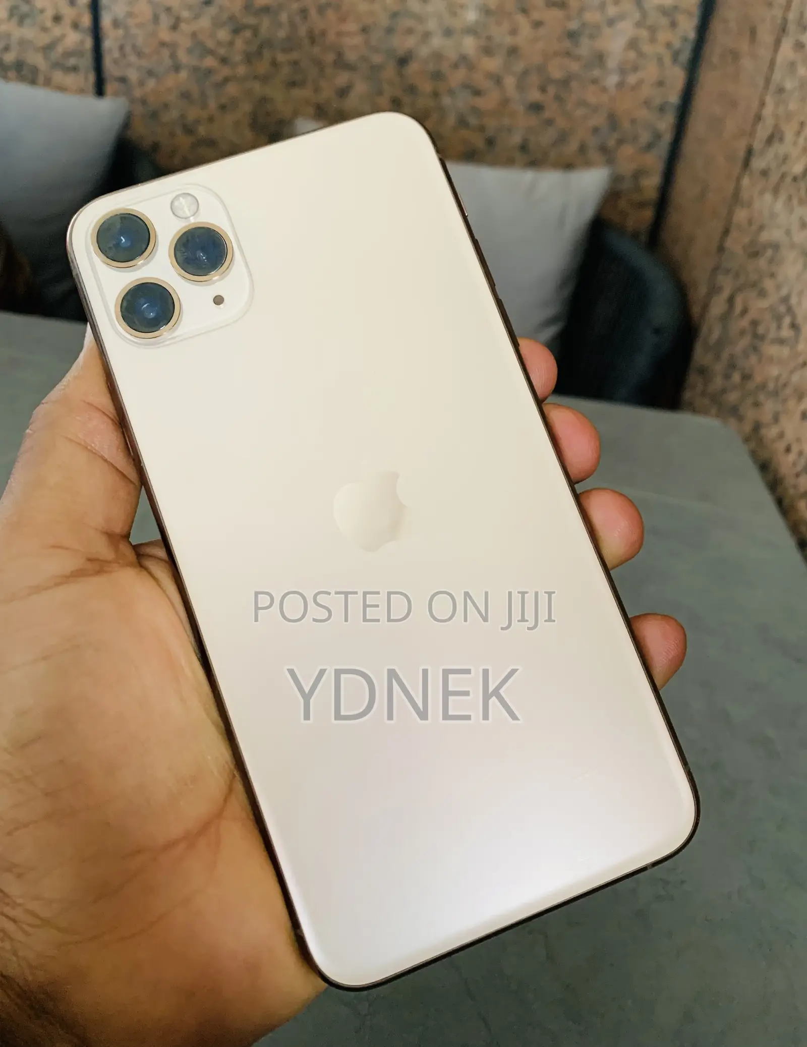 Apple iPhone 11 Pro Max 64 GB Gold