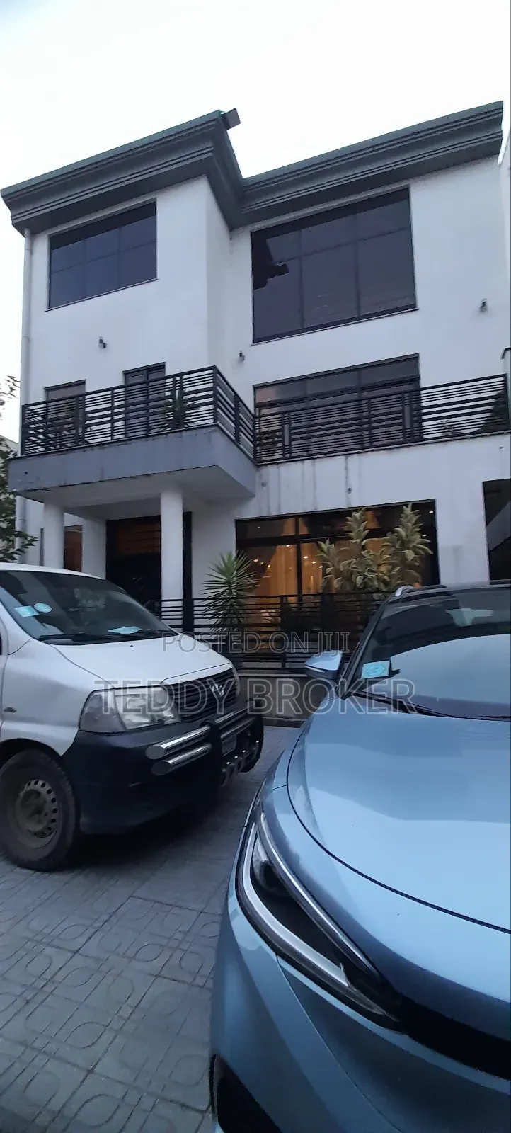 9bdrm House in Haile Garment, Nifas Silk-Lafto for sale