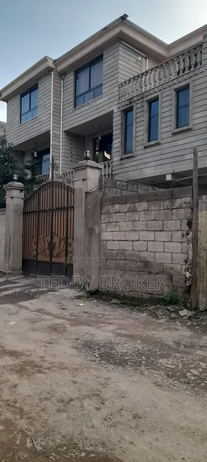 8bdrm House in Haile Garment, Nifas Silk-Lafto for sale
