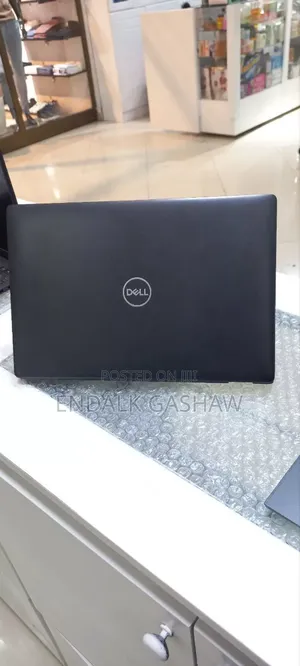 New Laptop Dell G15 5511 16GB Intel Core I7 SSD 512GB