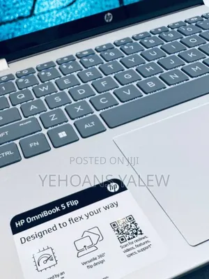 New Laptop HP OmniBook 5 Flip 16GB Intel Core Ultra 7 SSD 512GB