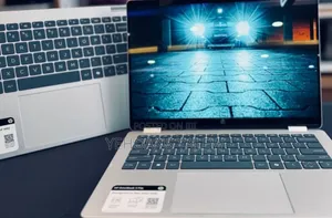 New Laptop HP OmniBook 5 Flip 16GB Intel Core Ultra 7 SSD 512GB