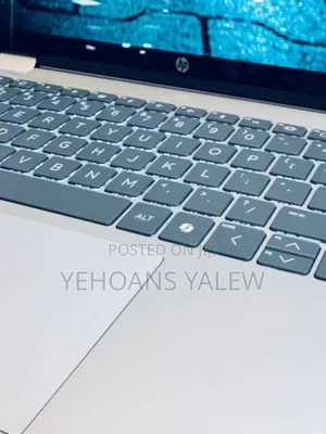 New Laptop HP OmniBook 5 Flip 16GB Intel Core Ultra 7 SSD 512GB