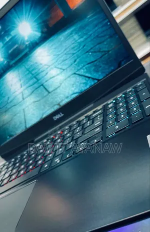 New Laptop Dell 16GB Intel Core I7 SSD 512GB