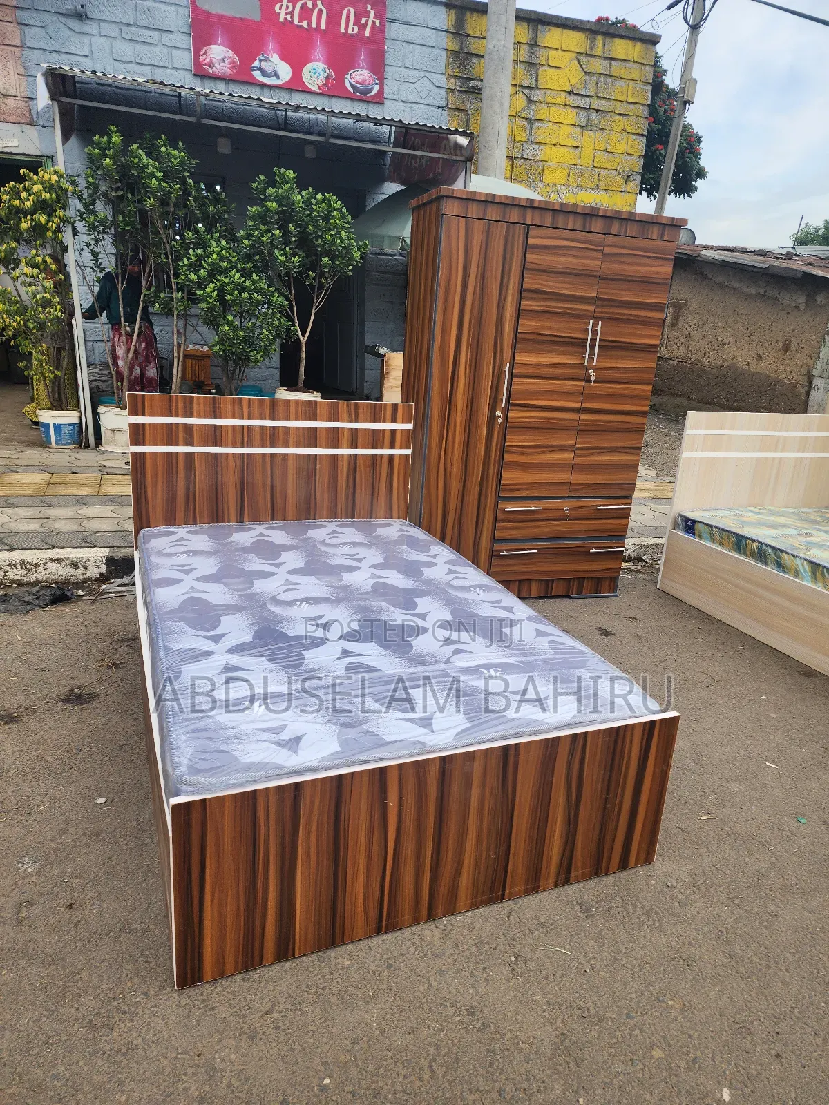 Bed(አልጋ)+Mattress(ፍራሽ)+Closet(ቁምሳጥን)=29000br.