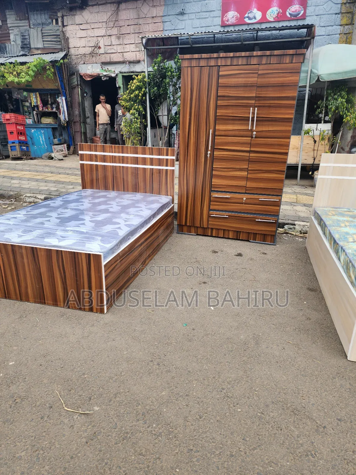 Bed(አልጋ)+Mattress(ፍራሽ)+Closet(ቁምሳጥን)=29000br.