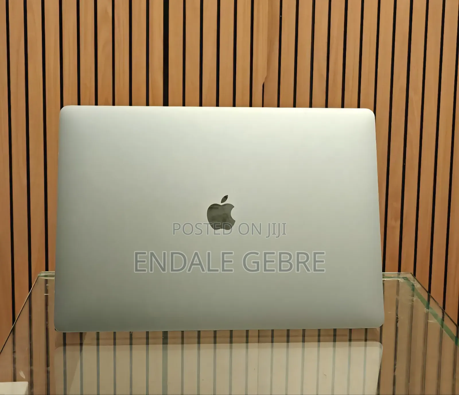 New Laptop Apple MacBook Pro 2019 16GB Intel Core I7 SSD 512GB
