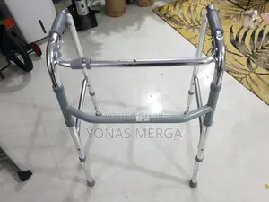 Photo - Medical Walker容፯walking_aid邪፪walkers, and Adult Mobility Walkers