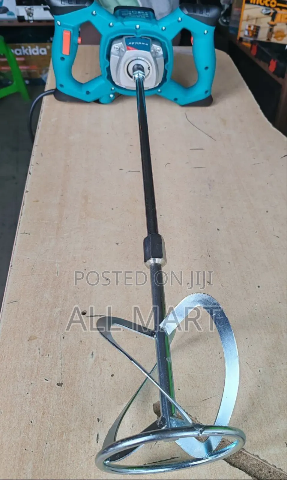 ማኪዳ
ሚክሰር
 :