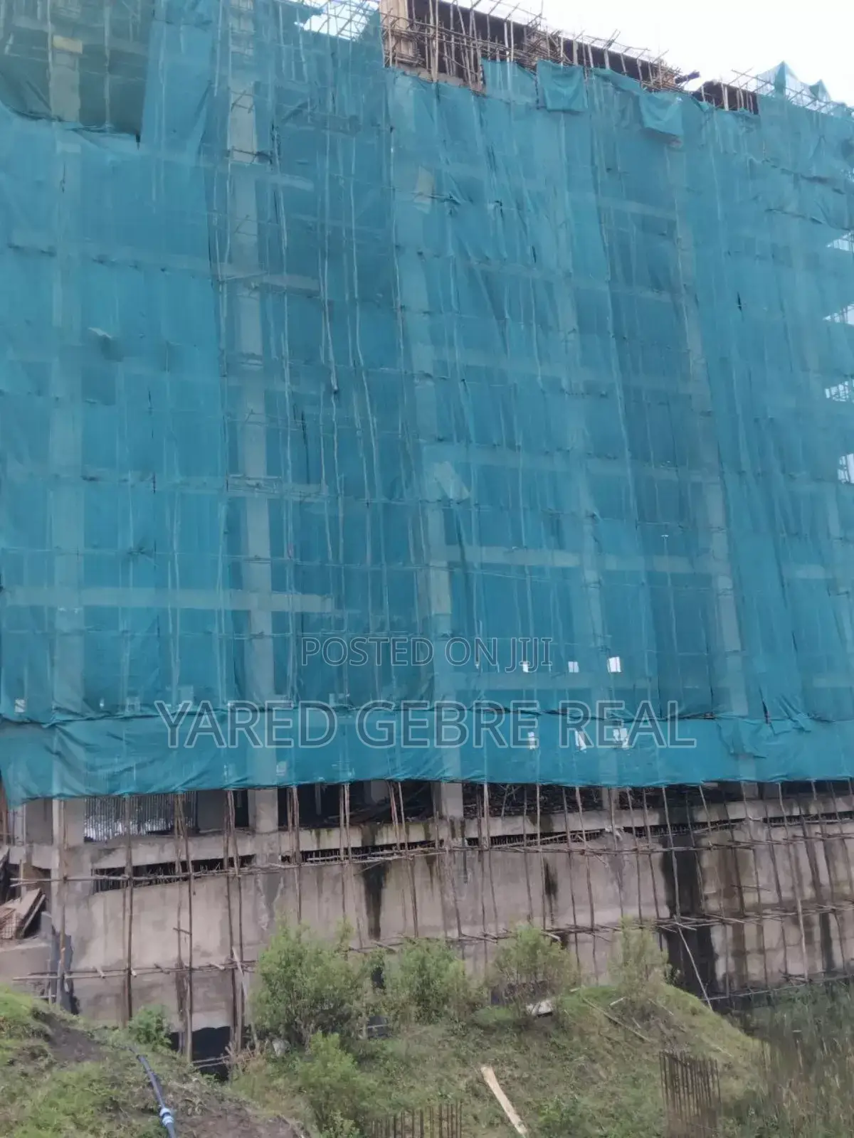 3bdrm Apartment in 📍 አያት Et-Villlage 🛬, Yeka for sale