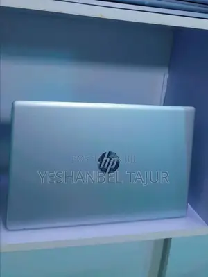 New Laptop HP 12GB AMD Ryzen 5 SSD 256GB