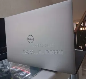 Photo - New Laptop Dell Precision 15 3541 16GB Intel Core I7 SSD 512GB