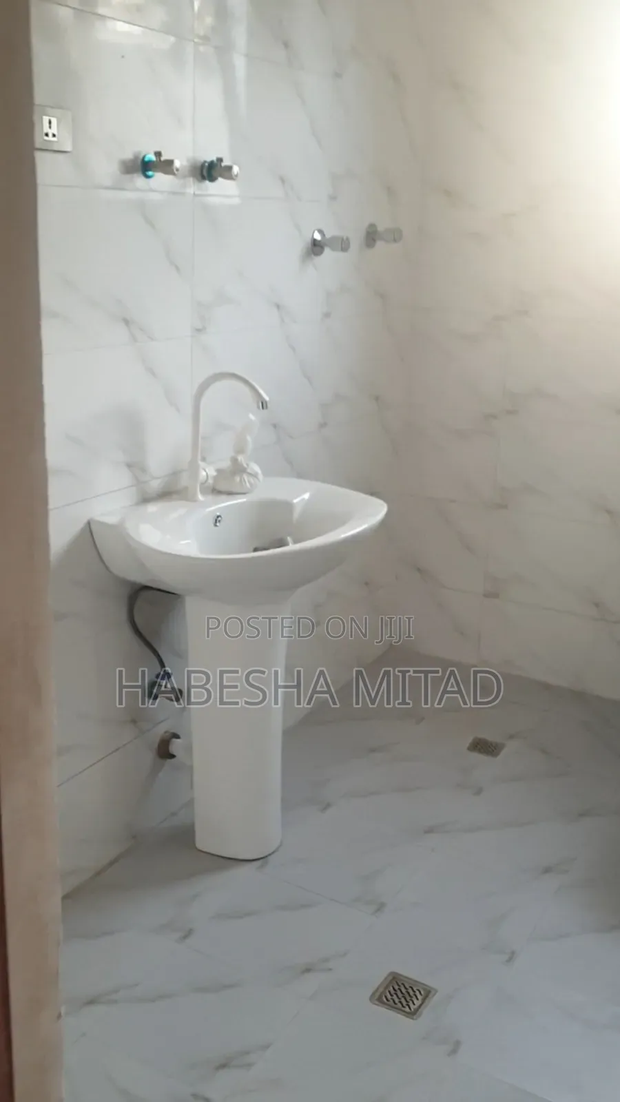 2bdrm Condo in Bole for sale