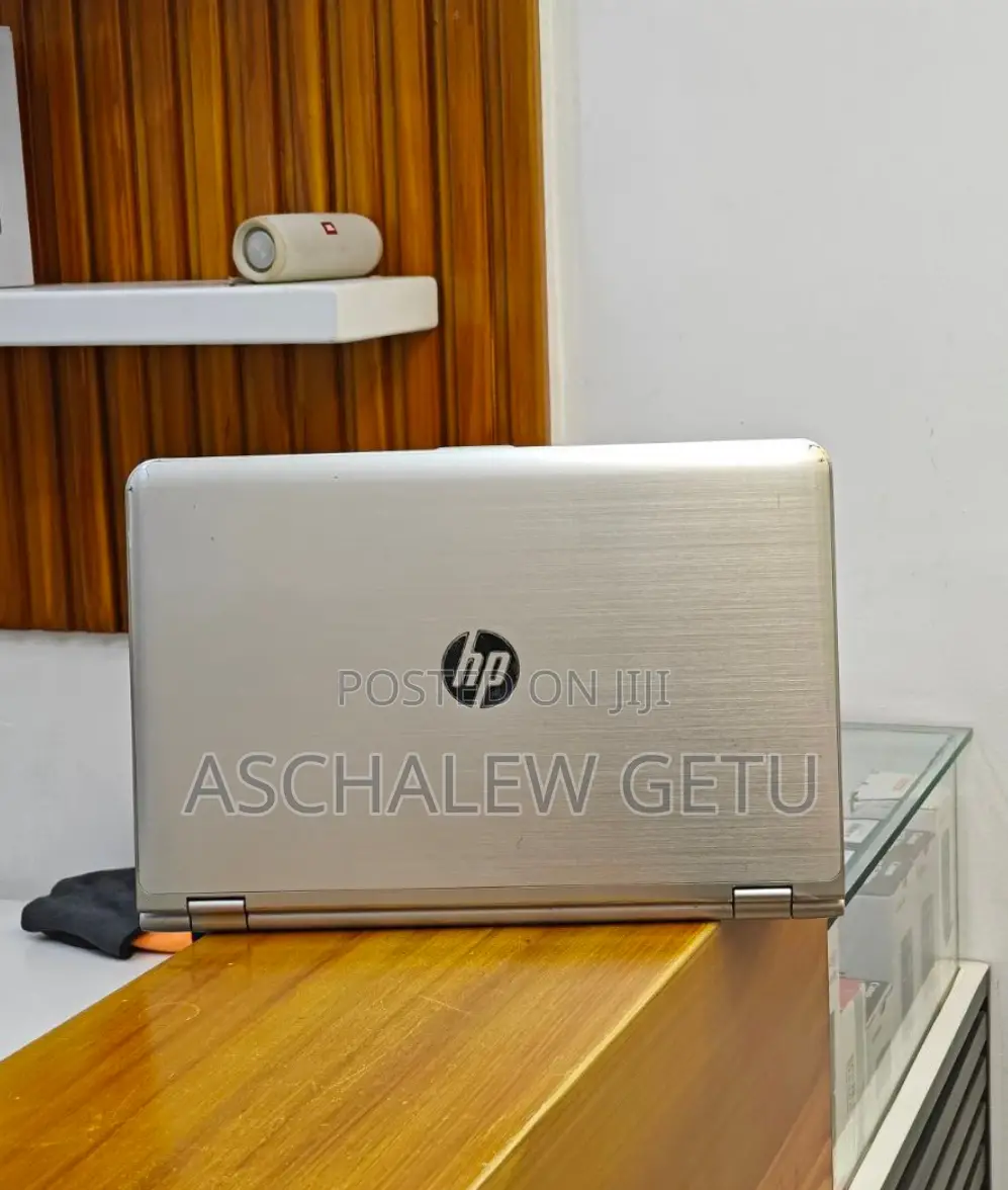 New Laptop HP Envy X360 8GB Intel Core I7 HDD 1T