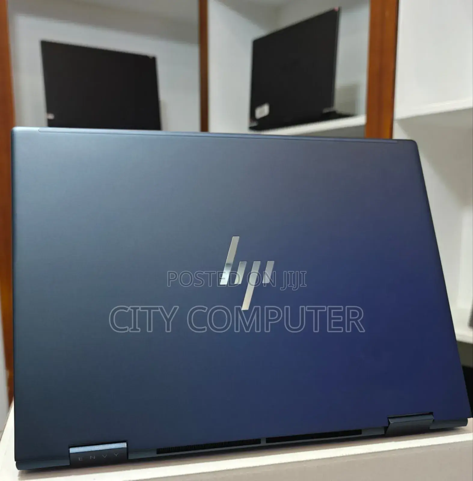 New Laptop HP Envy X360 16GB Intel Core i7 SSD 512GB