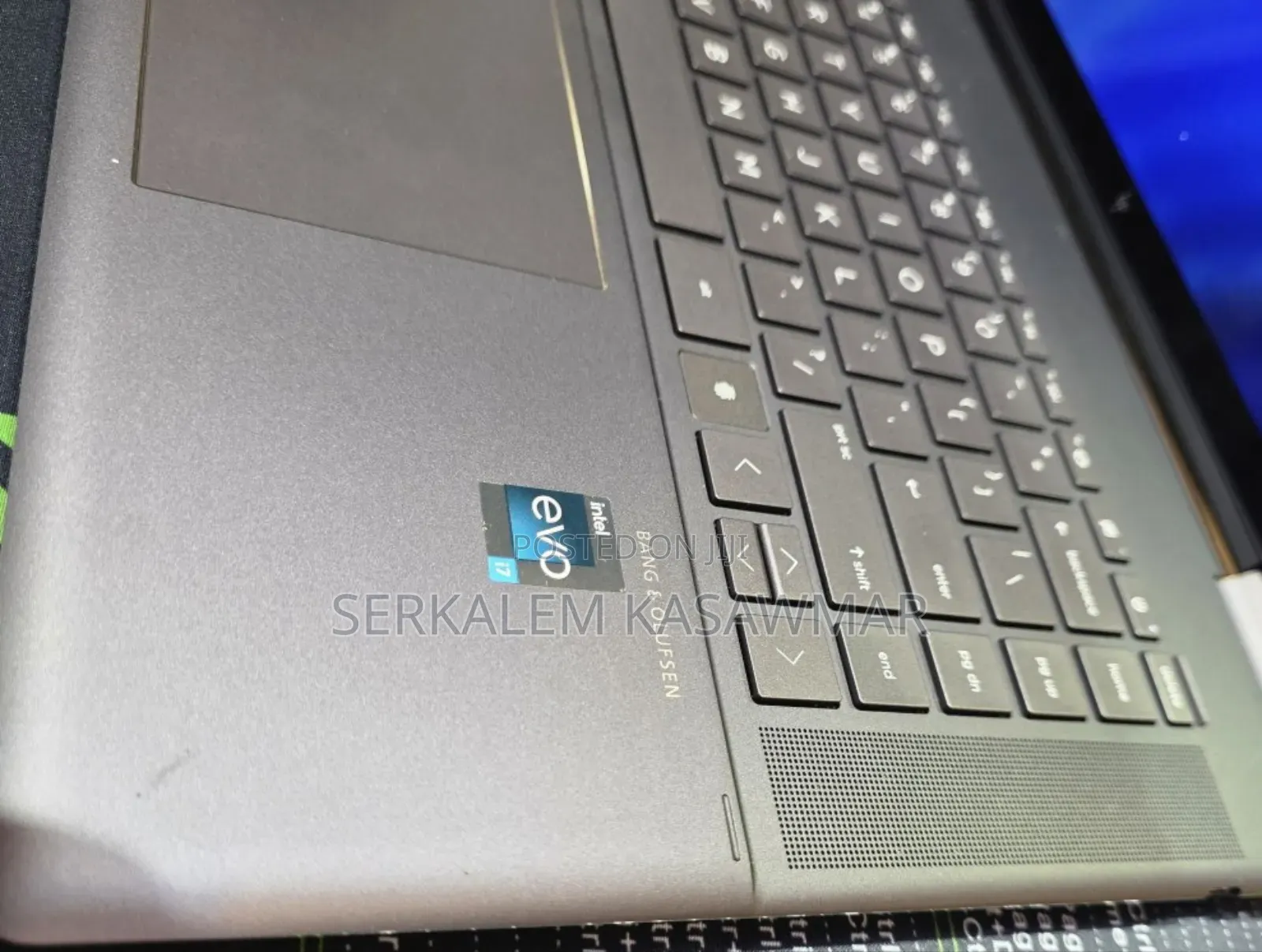 New Laptop HP Spectra 13 16GB Intel Core I7 SSD 1T