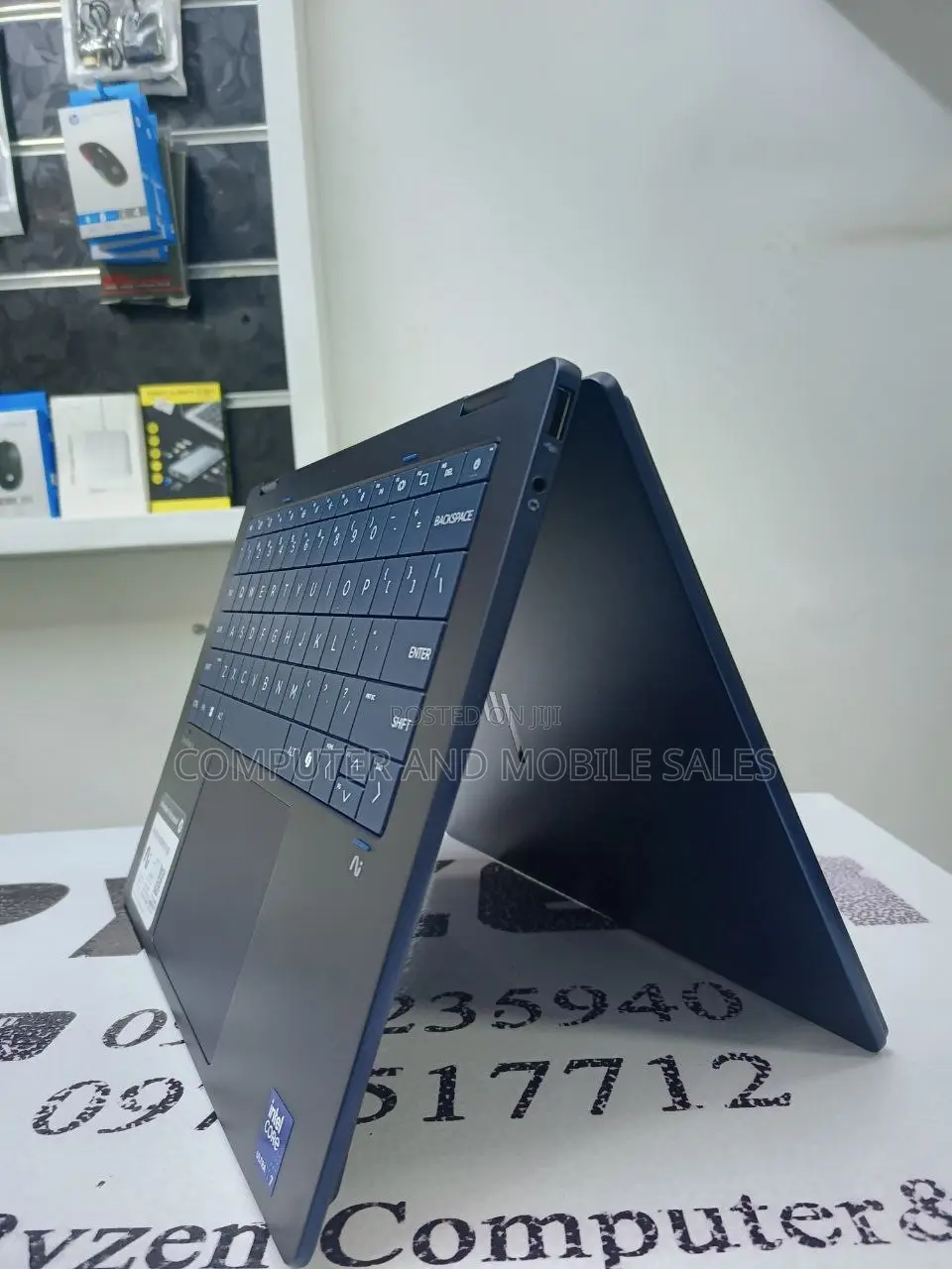 New Laptop HP OmniBook Ultra Flip 14" 16GB Intel Core Ultra 7 SSD 1T