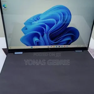 New Laptop HP OmniBook Ultra Flip 16" 16GB Intel Core Ultra 7 SSD 1T