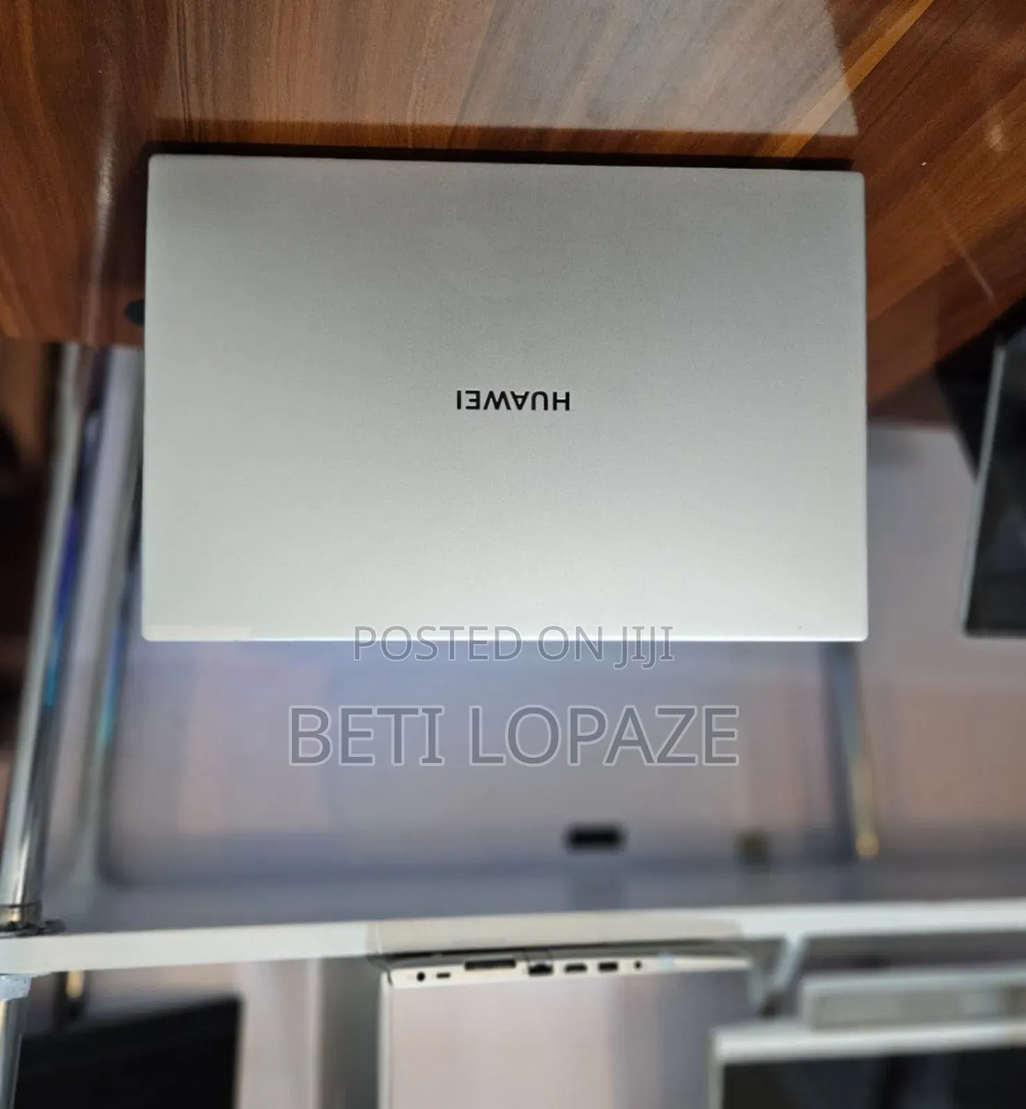 New Laptop Huawei MateBook HZ-W19 8GB AMD Ryzen 5 SSD 512GB
