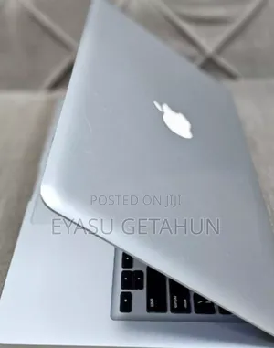 New Laptop Apple MacBook Pro 2012 6GB Intel Core I5 SSD 256GB